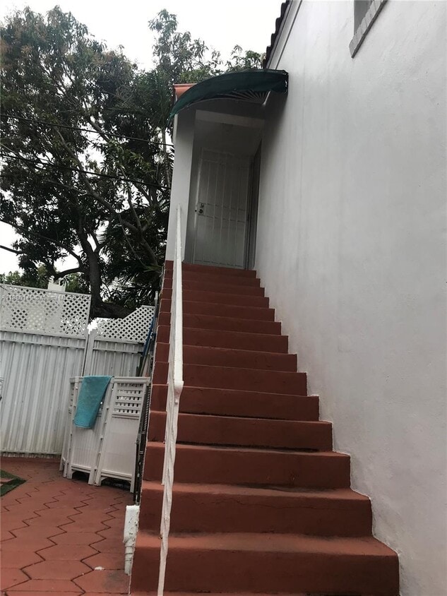 Foto principal - 1795 SW 16th St