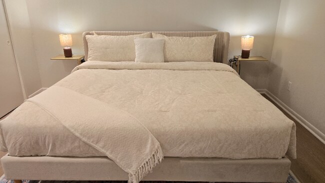 Foto del edificio - 1719 Gulfdale Dr