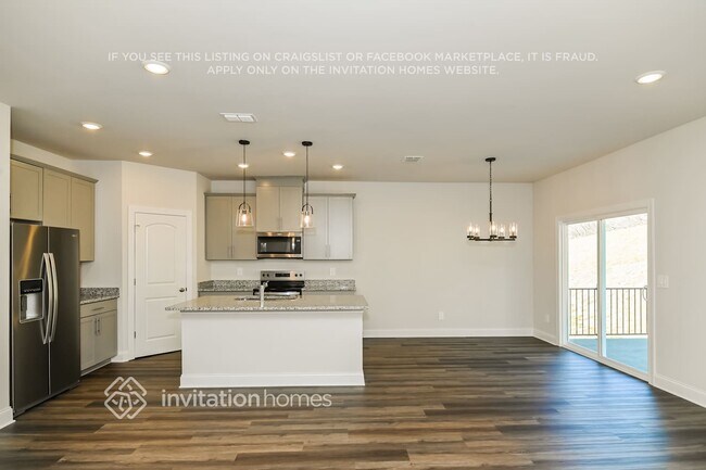 Building Photo - 1319 Bluffton Cir