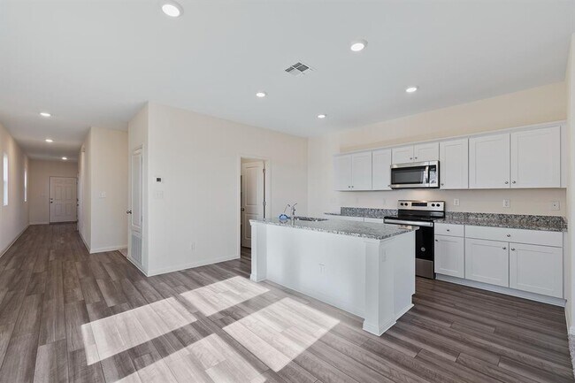 Building Photo - 606 Gemsbok Rd