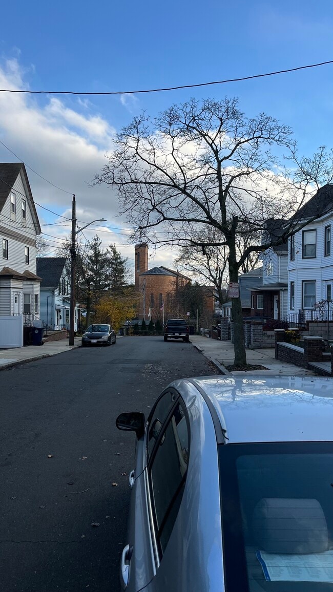 Photo - 11 Hatch St House