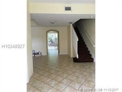 Foto del edificio - 4961 White Mangrove Way W