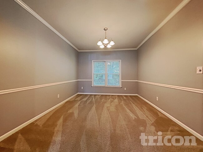 Foto del edificio - 2674 Calumet Farm Ln