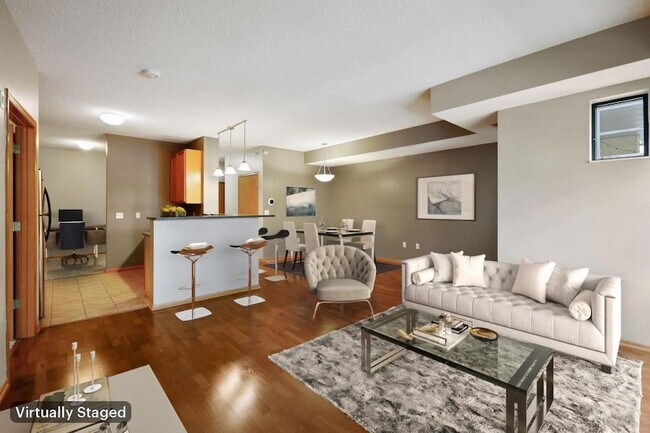 Foto del edificio - 2565 Franklin Ave