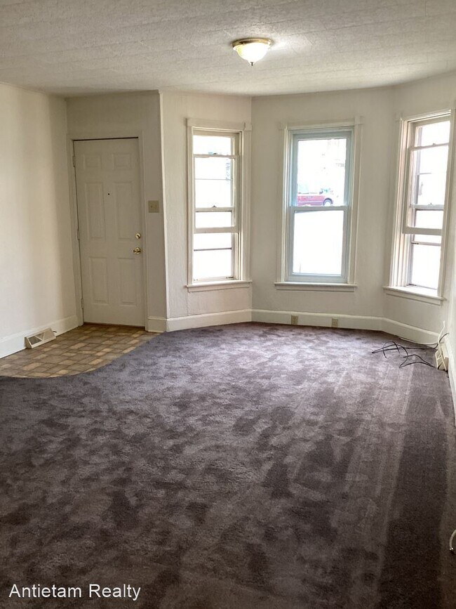 Building Photo - 2 br, 1 bath House - 247 Cleveland Ave.