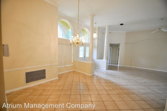 Building Photo - 4 br, 3.5 bath House - 183 Nandina Terrace