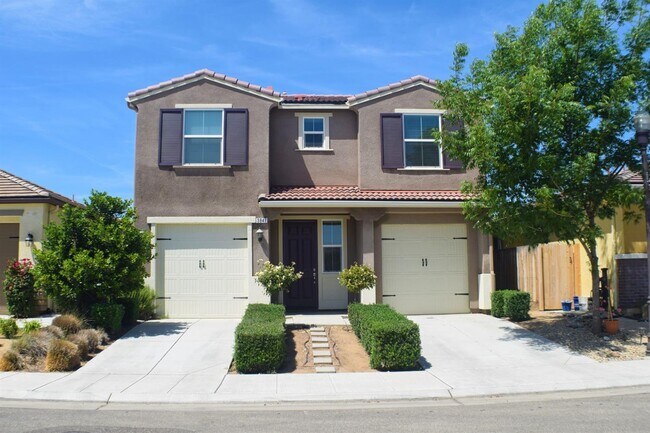 Building Photo - 3847 Bellaire Ave