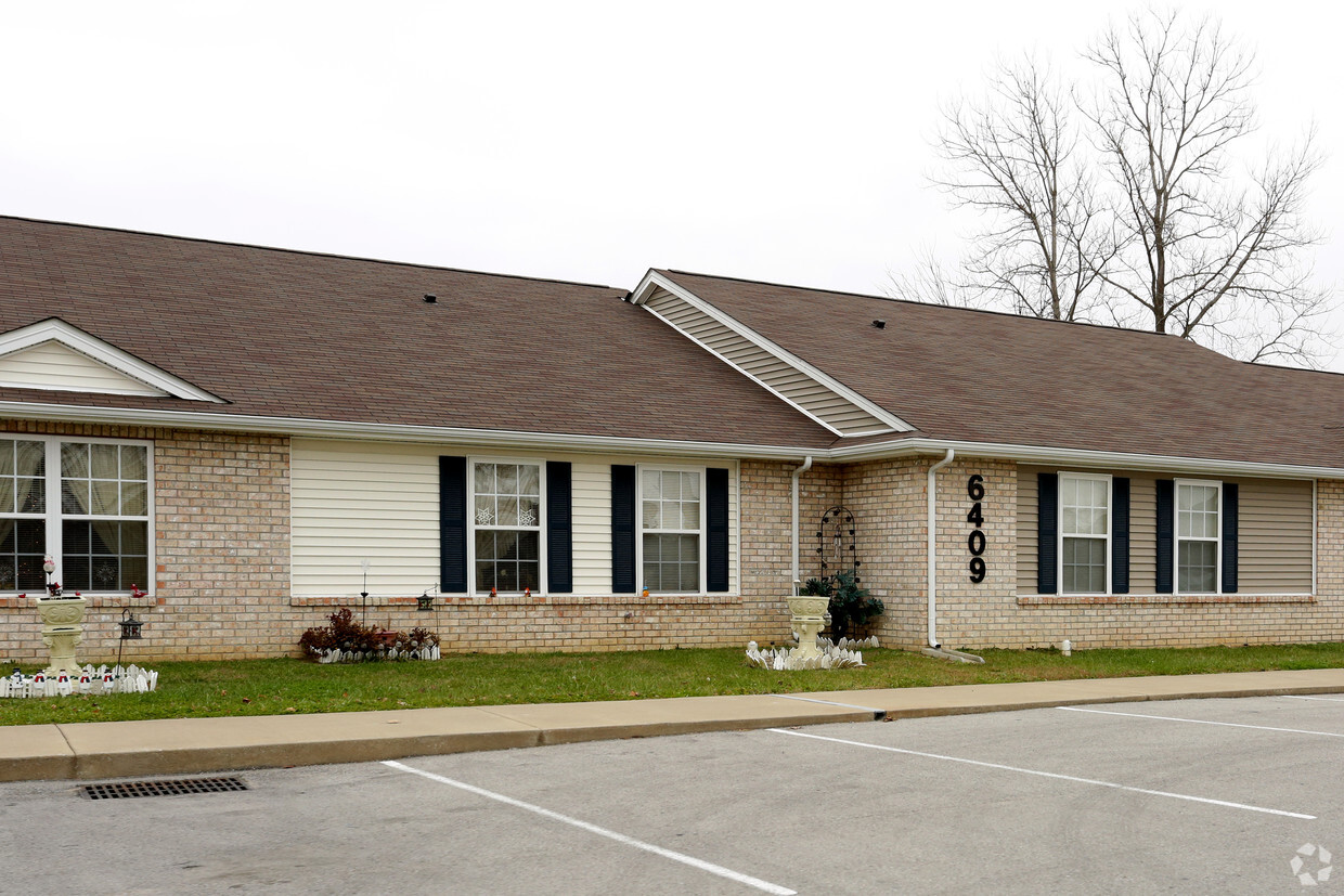 Building Photo - Aislynn Village