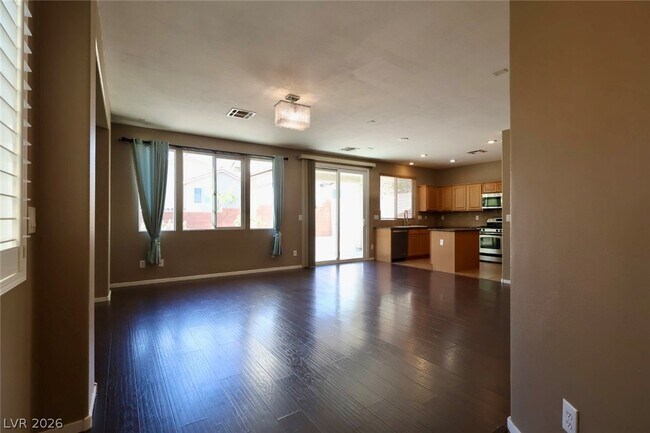 Foto del edificio - 10643 Tray Mountain Ave