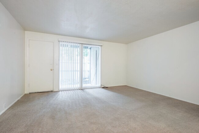 Foto del edificio - 341 S Walnut St