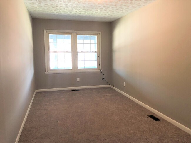 Dormitorio - 1831 5th Ave W