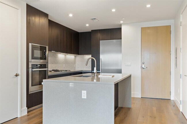Foto del edificio - 501 West Ave