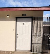 Building Photo - 1610 Randazzo Ave