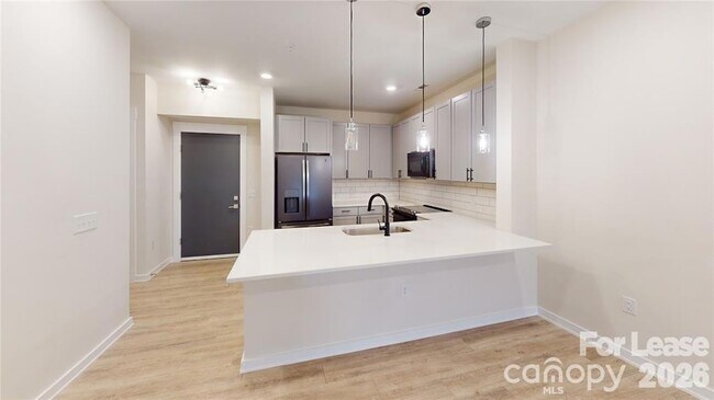 Foto del edificio - 3630 N Davidson St