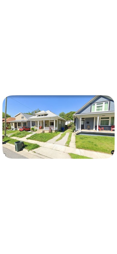 Photo - 658 Conway Court East-