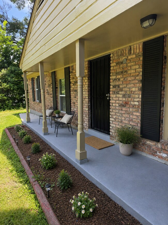 Foto del edificio - Move-In Ready 4BR Home – Appliances Included!
