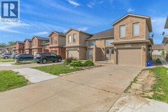 Building Photo - 1965 Northway Ave