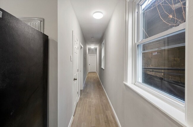 Foto del edificio - 6011 Catharine St