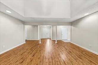 Building Photo - 730 Wilkes Dr