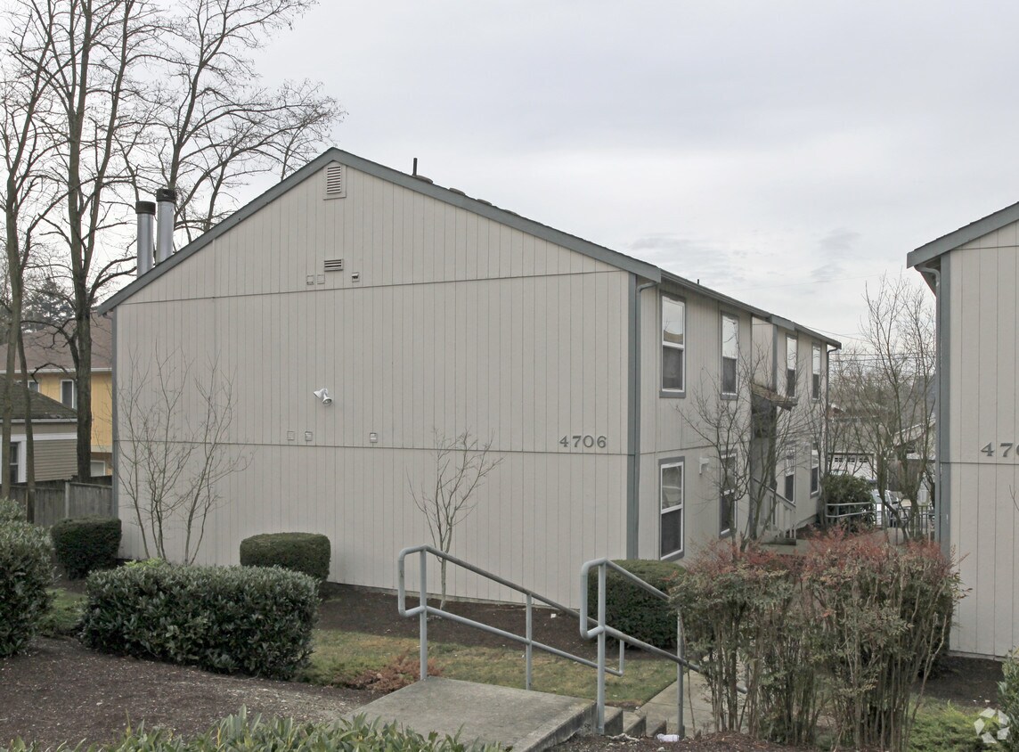 Foto del edificio - 4702-4706 S Warner St