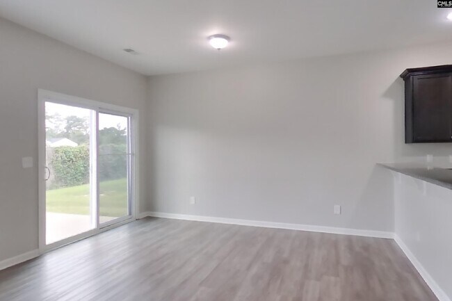 Building Photo - 409 Eastfair Dr