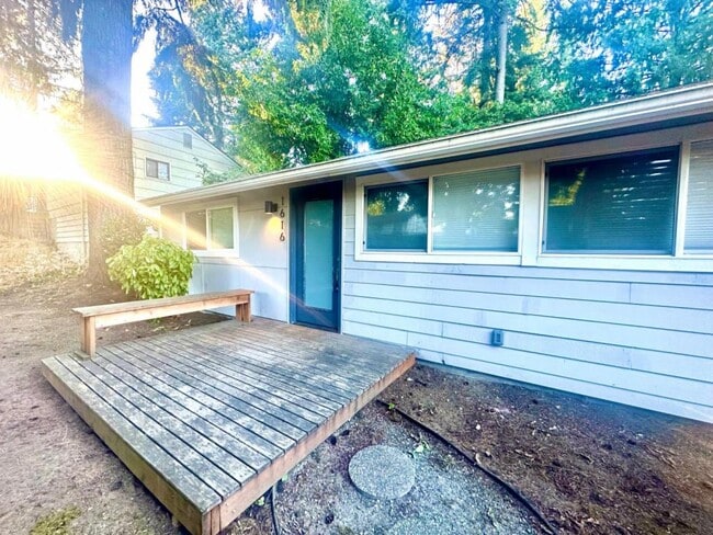 Photo - 1616 N 175th St House