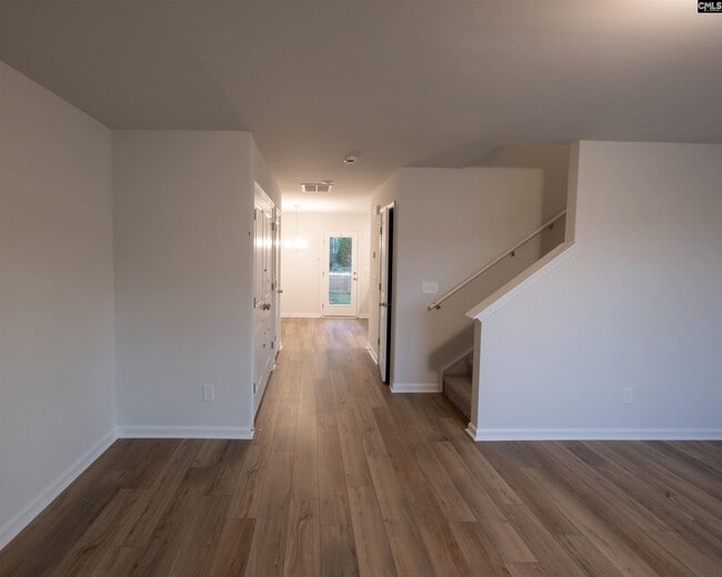 Building Photo - 484 Dinkins Dr