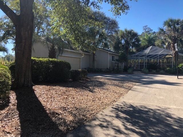 Primary Photo - 11024 Mahan Dr