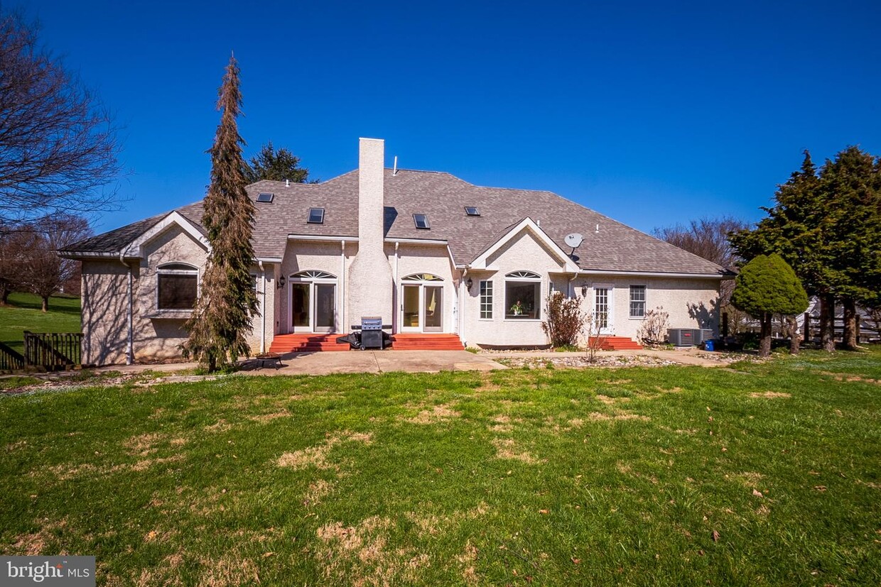 Primary Photo - 115 Partridge Way