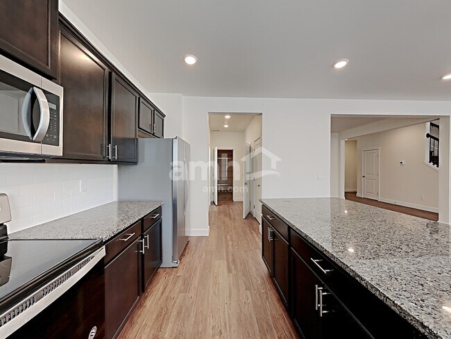 Foto del edificio - 12433 83rd Ave E