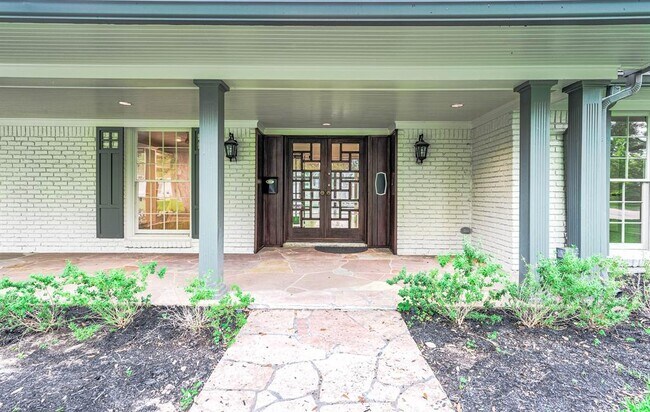 Building Photo - 5702 Bayou Glen Rd