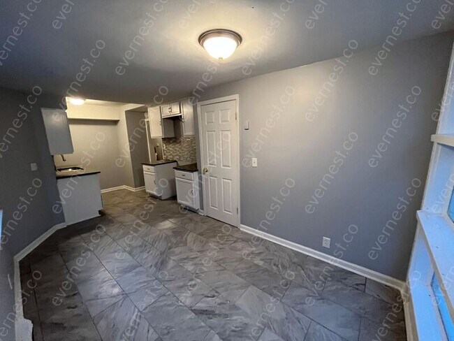Foto del edificio - 17376 Murray Hill St
