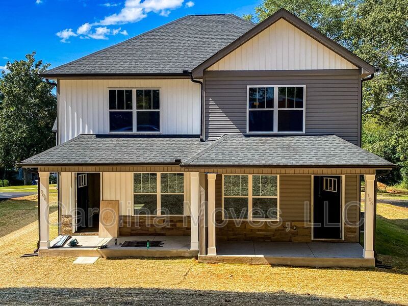 106 S 9th St Unit A, Easley, SC 29640 Condo for Rent in Easley, SC