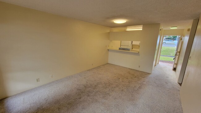 Building Photo - "Cliffside Villages" at Waipio 2 Bedroom 2...