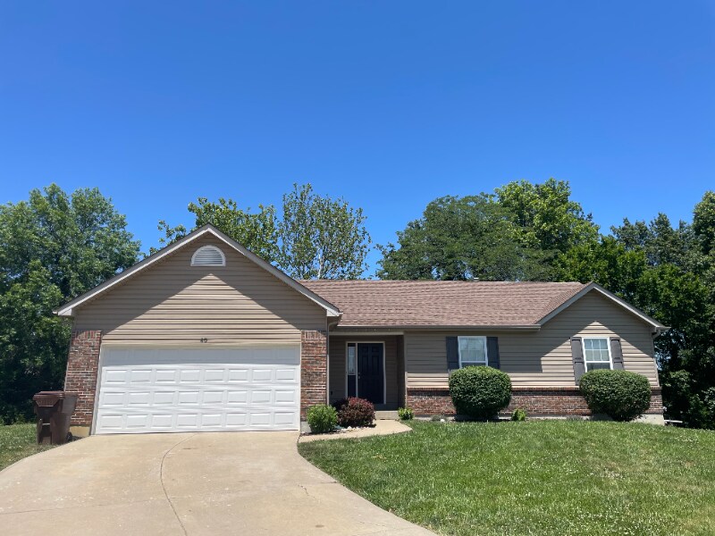 Foto principal - 60 Westhampton Ct