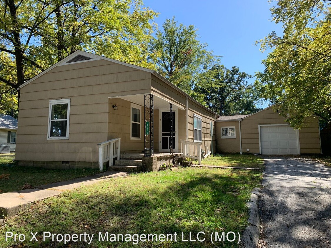 Primary Photo - 3 br, 2 bath House - 2510 E Windsor