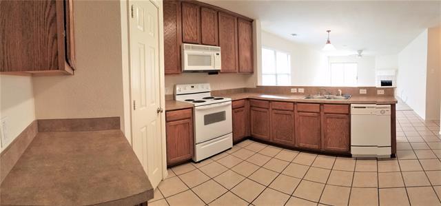 Building Photo - 13225 Settlers Trail