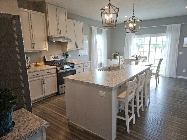 Building Photo - 2099 Farroni Dr