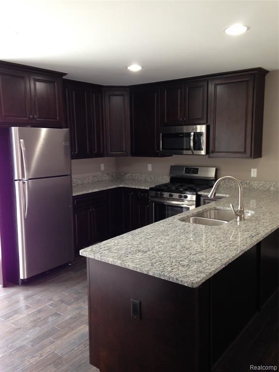 Foto del edificio - 53510 Champlain St