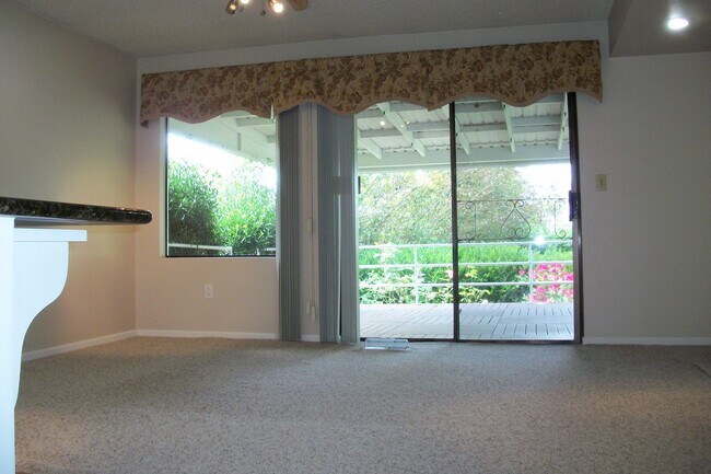 Building Photo - Cozy 3 beds, 2 bath in Renton, minutes to ...