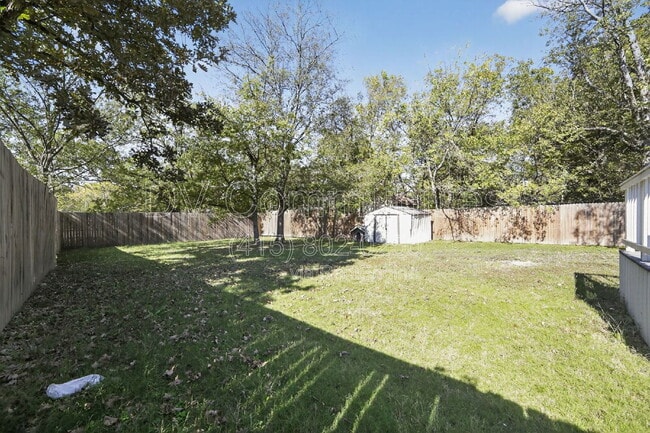 Building Photo - 3916 2nd St