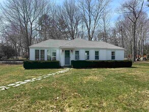 Building Photo - 62 Cable Rd