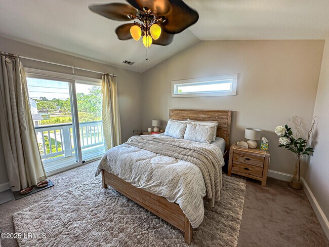 Foto del edificio - 1 Palmetto Breeze Cir