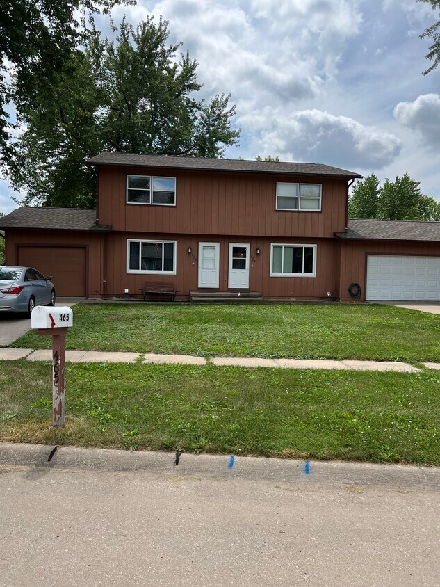 465 Heritage Place - 465 Heritage Plz