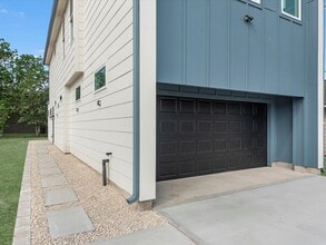 Building Photo - 1130 Miller Rd