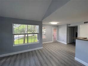 Building Photo - 1001 Crystal Way