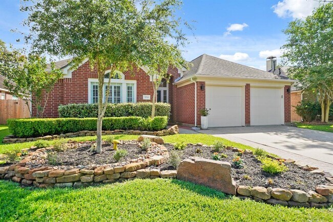 Foto del edificio - 3718 Paigewood Dr