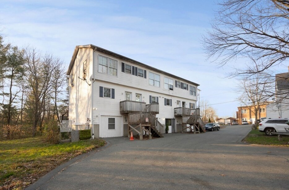 26 Brock St Unit C, Stoughton, MA 02072 Apartments in Stoughton, MA