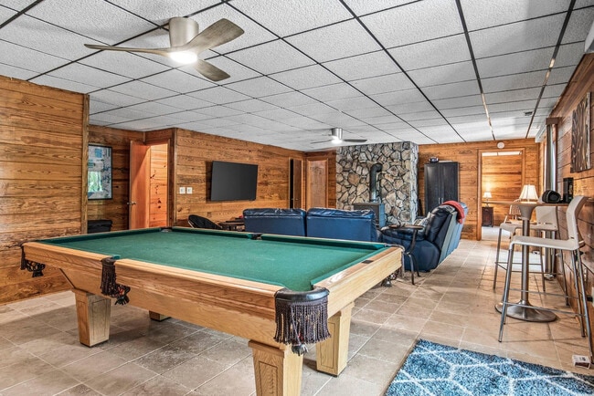 Foto del edificio - 410 Dogwood Ln