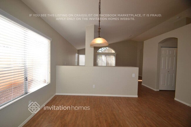 Foto del edificio - 1744 Matador Way